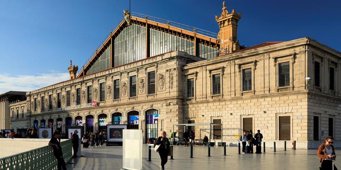 MARSEILLE SAINT CHARLES - Vente à emporter thématique / Epicerie fine / Cadeaux alimentaires à l'exclusion du chocolat